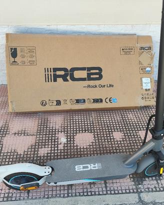 MONOPATTINO ELETTRICO RCB R19 500W 36V 11.4AH 10
