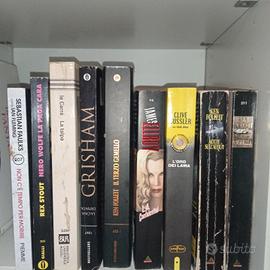 set libri thriller 