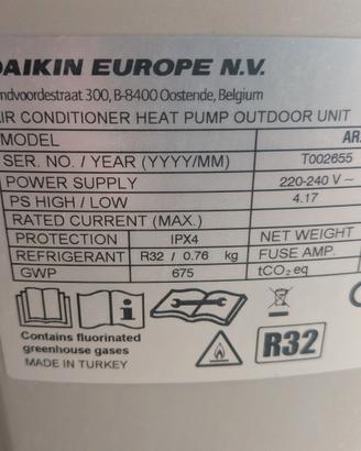 Daikin Climatizzatore Inverter 12000 BTU monosplt