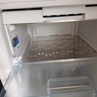 congelatore Beko verticale 