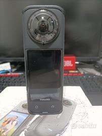 Insta360 X4