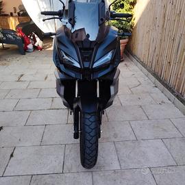 voge sr2 adv 