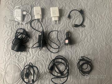 Set 10 Cavi e caricabatterie vari brand