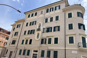 2 LOCALI A ROMA