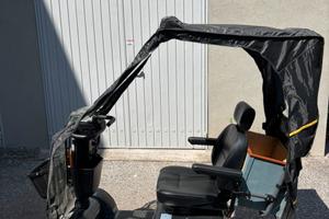Scooter elettrico per anziani e disabili