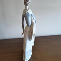 Lladro NAO, Donna Con Grano, statuetta