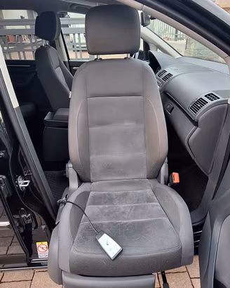 VW Touran Highline DSG 160mila km Olmedo Gancio