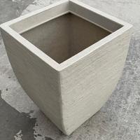 vaso in resina quadro 
