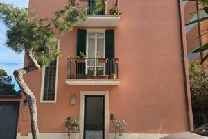 Casa indipendente porto san giorgio seconda fila