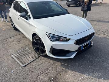 Cupra leon vz carbon