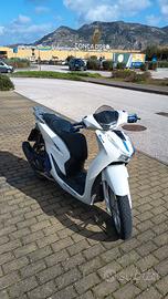 SH125i 2021 (custom completa)