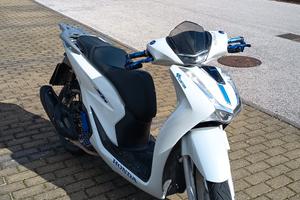 SH125i 2021 (custom completa)