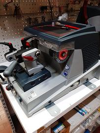 Macchina per duplicare chiavi