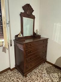 Cassettiera con specchio