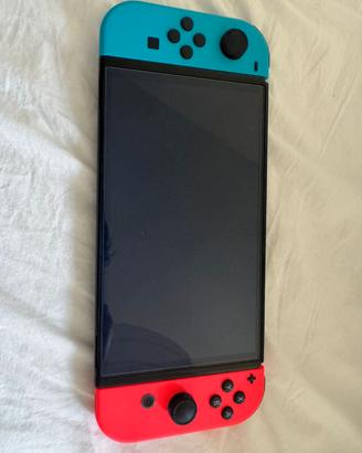 Nintendo Switch Oled + Super Mario wonder