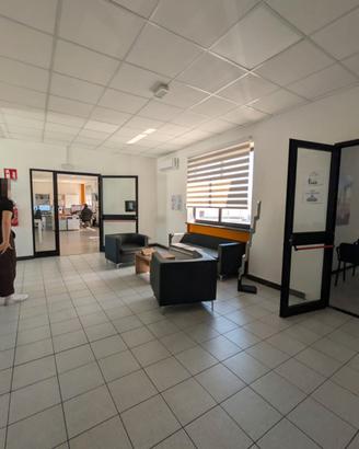 Uffici commerciali categoria d/8