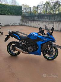 Suzuki GSX S1000 GT