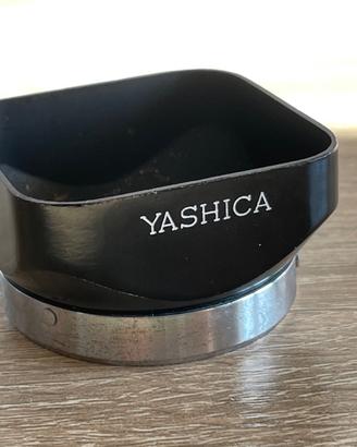 Paraluce in metallo YASHICA Mat 124 G