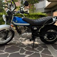 Suzuki Van Van 200