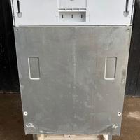 Lavastoviglie 45 cm Indesit