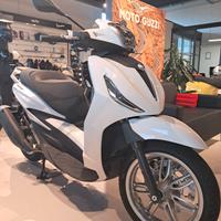 Piaggio Beverly 310 + Bauletto incluso