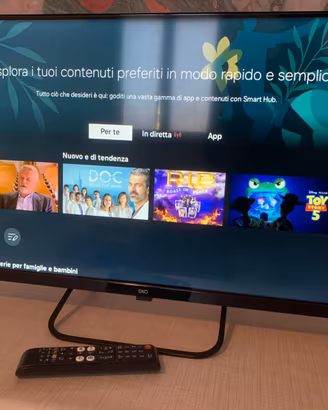 Smart TV EKO 32" HD Tizen usata pochissimo