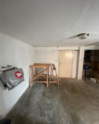 Garage/box