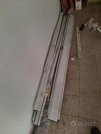 zanzariere a rullo e fisse 