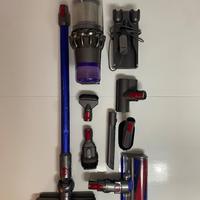 Dyson v11 funzionante con difetti estetici