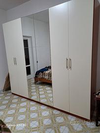 Camera da letto completa in buono stato a 300 euro