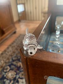 Beagle sdraiato di Swarovski (codice 172296)