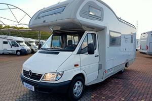 Autocaravan arca 715. mercedes. 7 posti letto