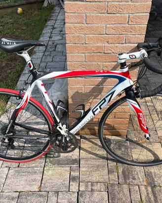 Bici da corsa pinarello FP7 in carbonio