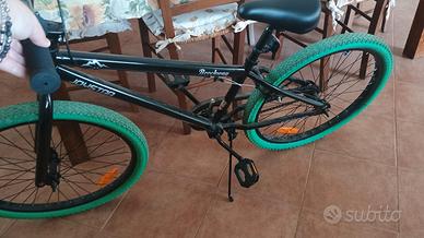 bmx bicicletta 
