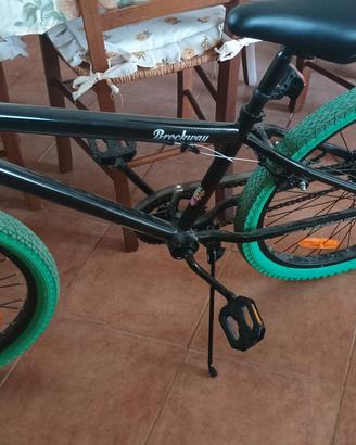 bmx bicicletta 