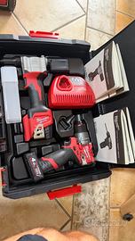 Milwaukee kit avvitatore e Rivettatrice