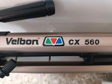 Cavalletto per fotocamere