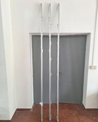 Montanti per scaffale / libreria