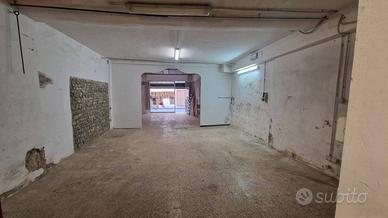 Immobile di 95 m² con 1 locale a Firenze
