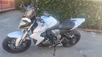 Honda CB1000R 
