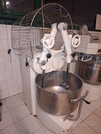 Impastatrice  a braccia tuffante