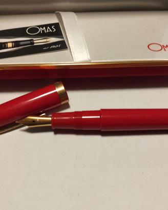 Penna stilografica Omas Artaxan rossa