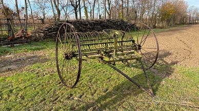 Ranghinatore, andanatore, raccogli fieno d’epoca