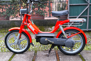 Piaggio Bravo