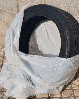 Pneumatici CONTINENTAL ECOCONTACT 6q 235/45 R19