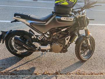 Husqvarna svartpilen 401