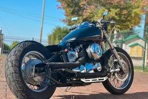 Dragstar 650 bobber style + CRF 250 pronto pista