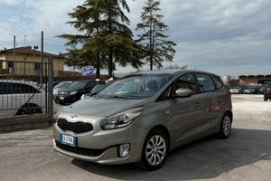 Kia Carens 7 Posti
