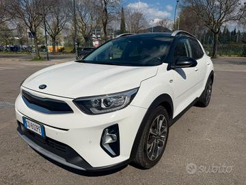 Kia Stonic 1.0 T-GDi 100 CV MHEV iMT Style