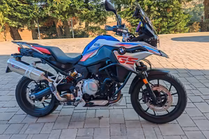  f750gs full optional